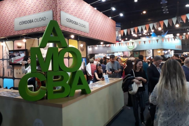 43412294_10216105294537168_1651210029602177024_n