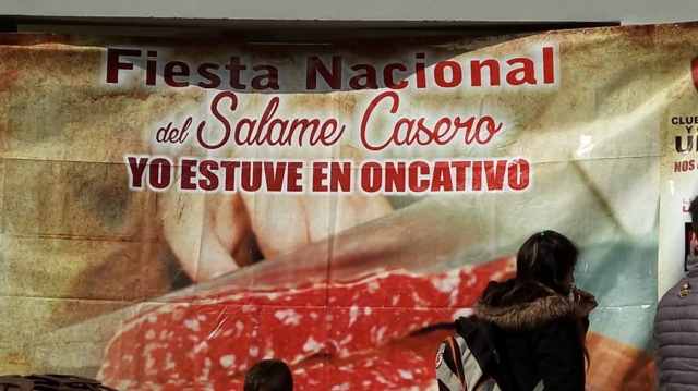 Este año se busca el récord del salame más largo