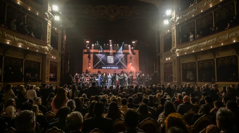 El cuarteto cordobés tuvo su noche de gala en el Teatro del Libertador