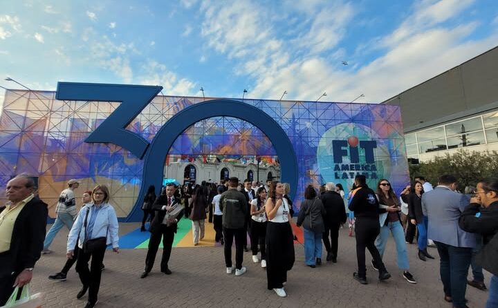 Más de 143 mil personas visitaron la Feria Internacional de Turismo